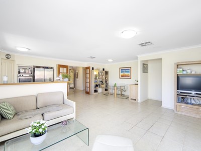 Property for sale in Redcliffe : Porter Matthews Metro Real Estate