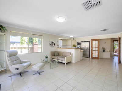 Property for sale in Redcliffe : Porter Matthews Metro Real Estate
