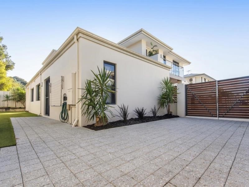 Property for sale in Bassendean : Passmore Real Estate