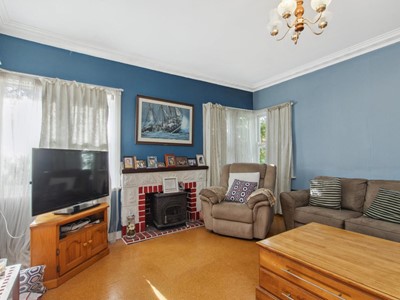 Property for sale in Doubleview : West Coast Real Estate