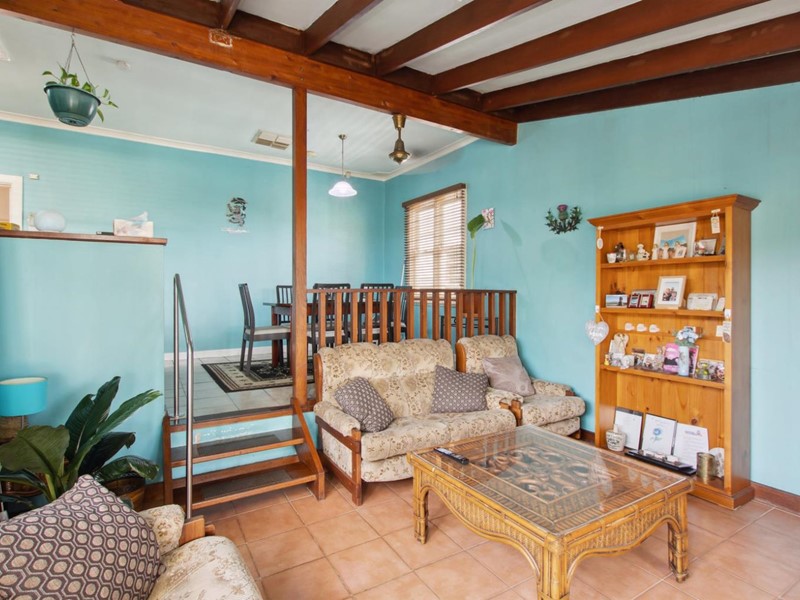 Property for sale in Doubleview : West Coast Real Estate