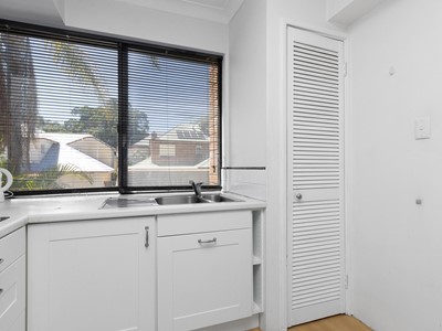Property For Sale in Victoria Park