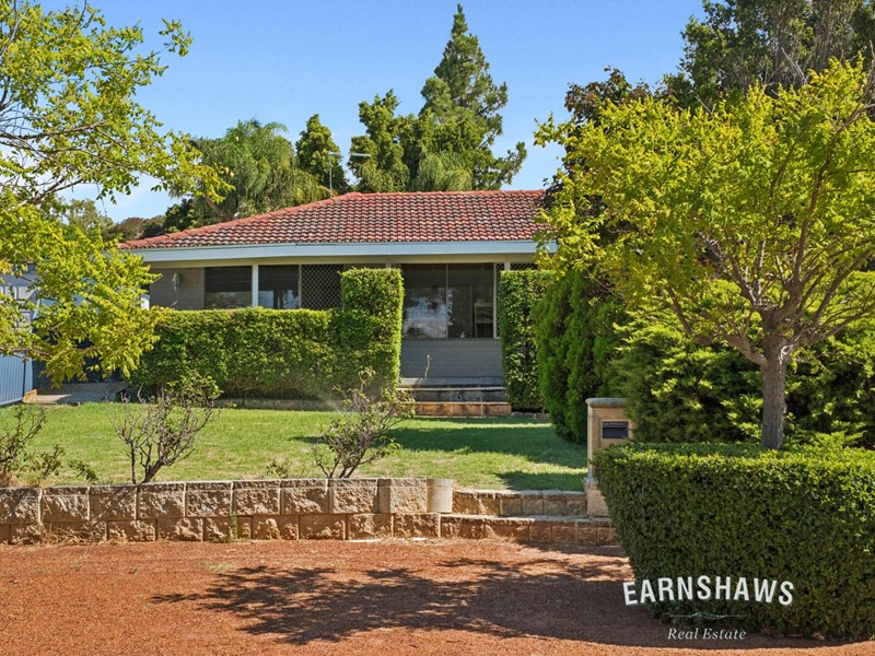 Property for sale in Swan View