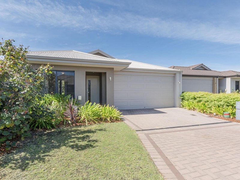 Property for rent in Piara Waters