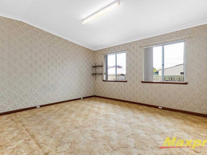 Property for rent in Belmont