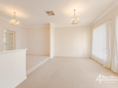 Property for sale in Stirling : 4SaleSold Real Estate