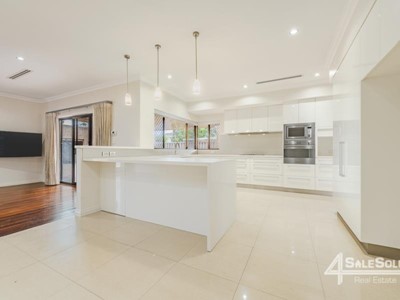 Property for sale in Stirling : 4SaleSold Real Estate