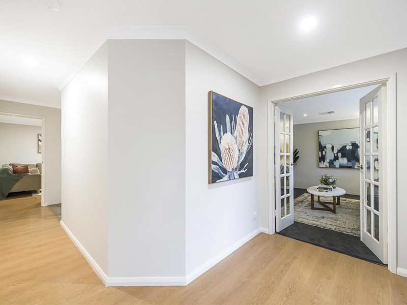 Property for sale in Morley : Passmore Real Estate