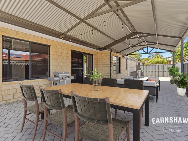 Property for sale in Swan View