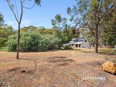 Property for sale in Gidgegannup