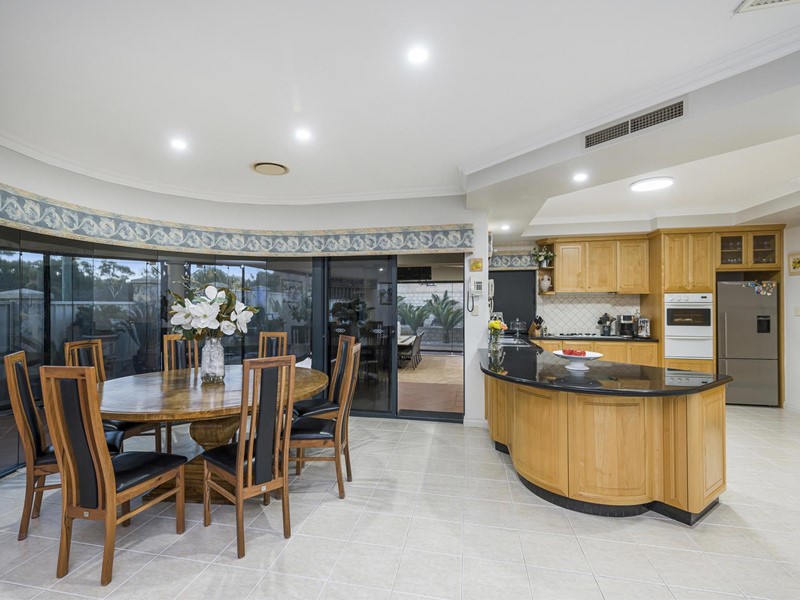 Property for sale in Dianella : Passmore Real Estate