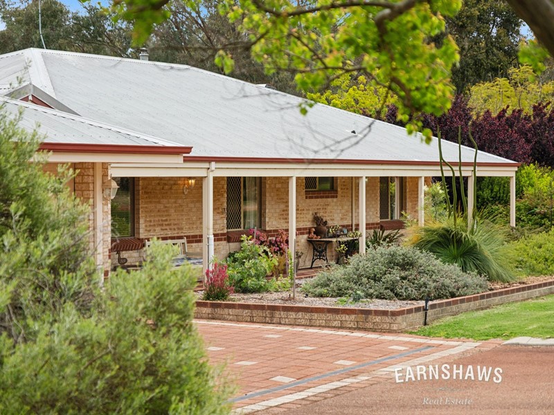 Property for sale in Gidgegannup