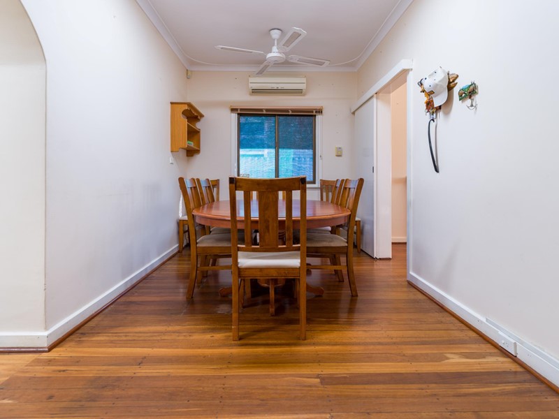Property for sale in Hamilton Hill : Southside Realty
