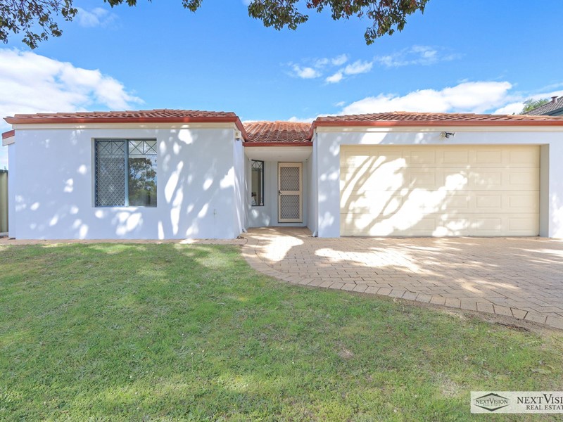 Property for sale in Beeliar