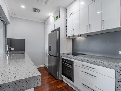 Property for sale in Scarborough : West Coast Real Estate