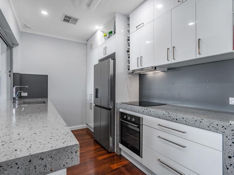 Property for sale in Scarborough : West Coast Real Estate