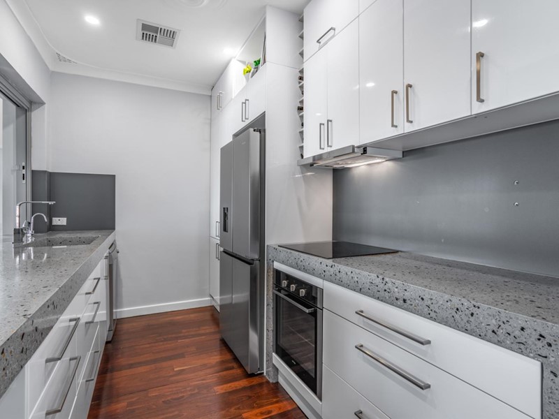 Property for sale in Scarborough : West Coast Real Estate