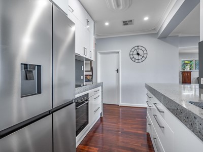 Property for sale in Scarborough : West Coast Real Estate