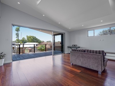 Property for sale in Scarborough : West Coast Real Estate