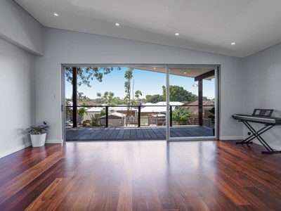 Property for sale in Scarborough : West Coast Real Estate