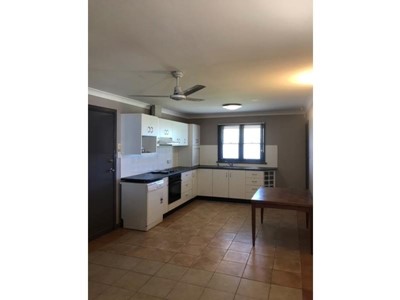 Property for rent in Naval Base : Southside Realty