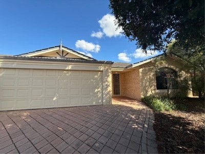 Property for rent in Canning Vale
