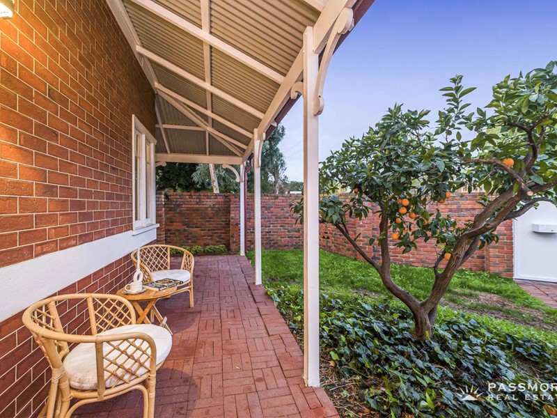 Property for sale in Victoria Park : Passmore Real Estate