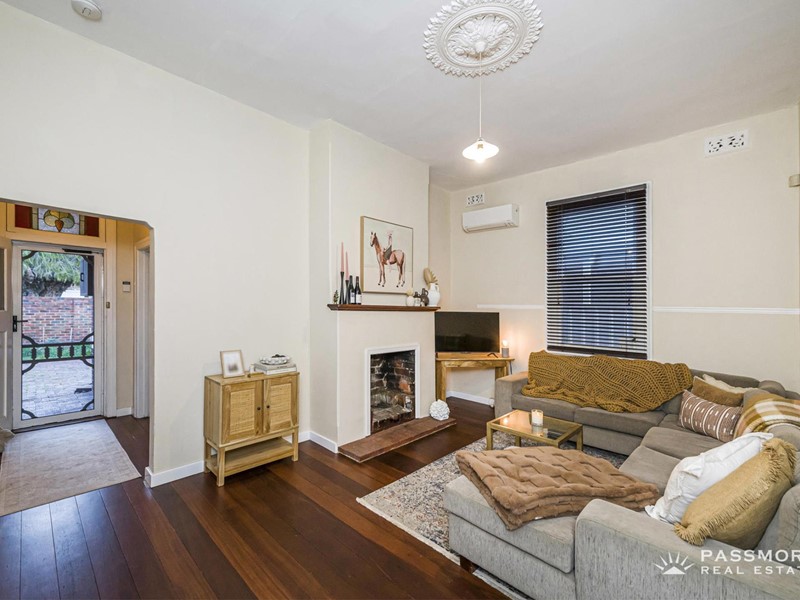 Property for sale in Victoria Park : Passmore Real Estate