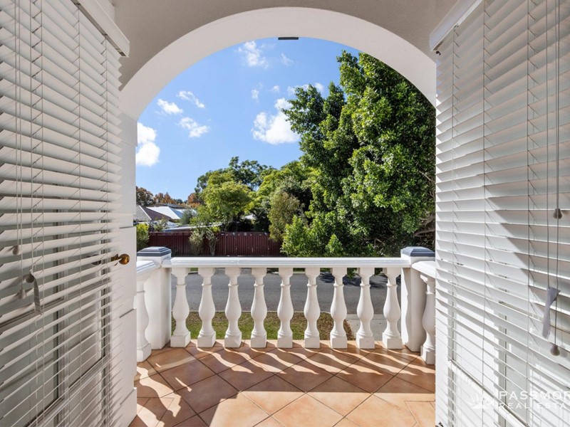 Property for sale in Victoria Park : Passmore Real Estate
