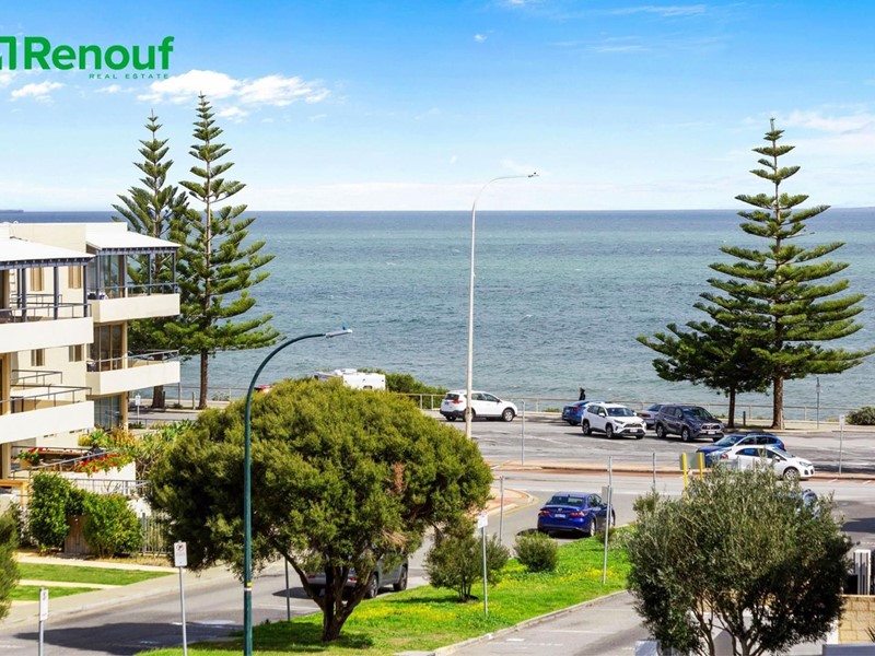 Property for sale in Cottesloe