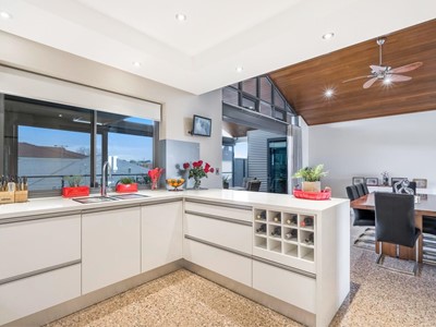 Property for sale in Yokine : Dempsey Real Estate