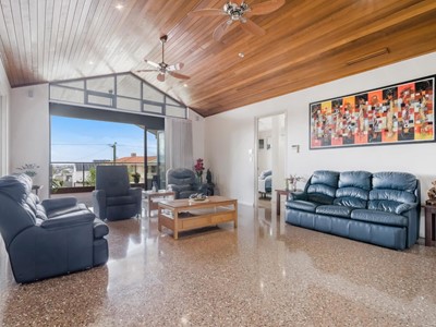 Property for sale in Yokine : Dempsey Real Estate