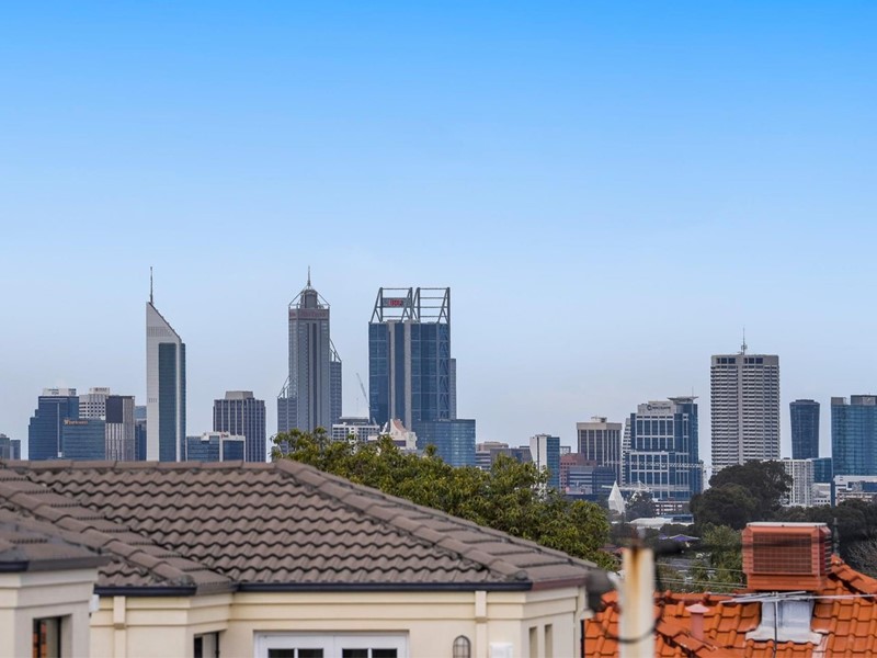 Property for sale in Yokine : Dempsey Real Estate