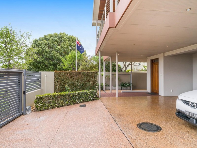 Property for sale in Yokine : Dempsey Real Estate