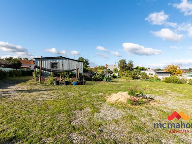 Property for sale in Northam : McMahon Real Estate