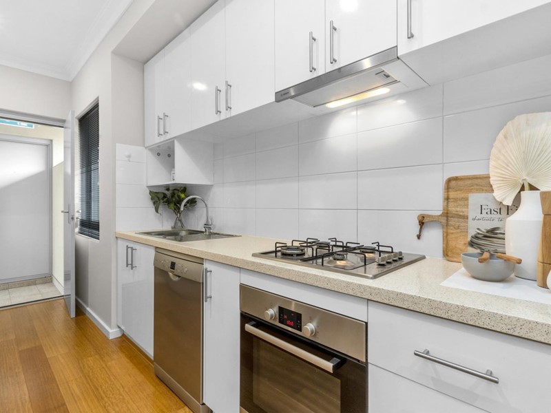 Property for sale in Innaloo : West Coast Real Estate