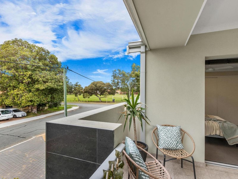 Property for sale in Innaloo : West Coast Real Estate