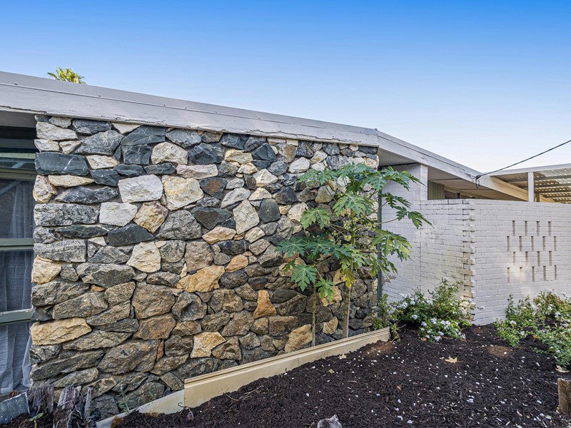 Property for sale in Dianella : Passmore Real Estate