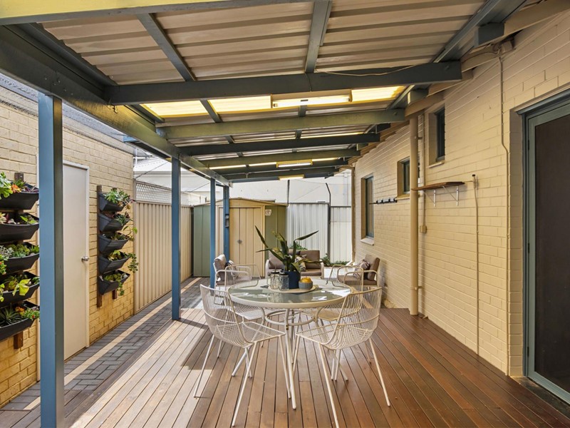 Property for sale in Morley : Passmore Real Estate