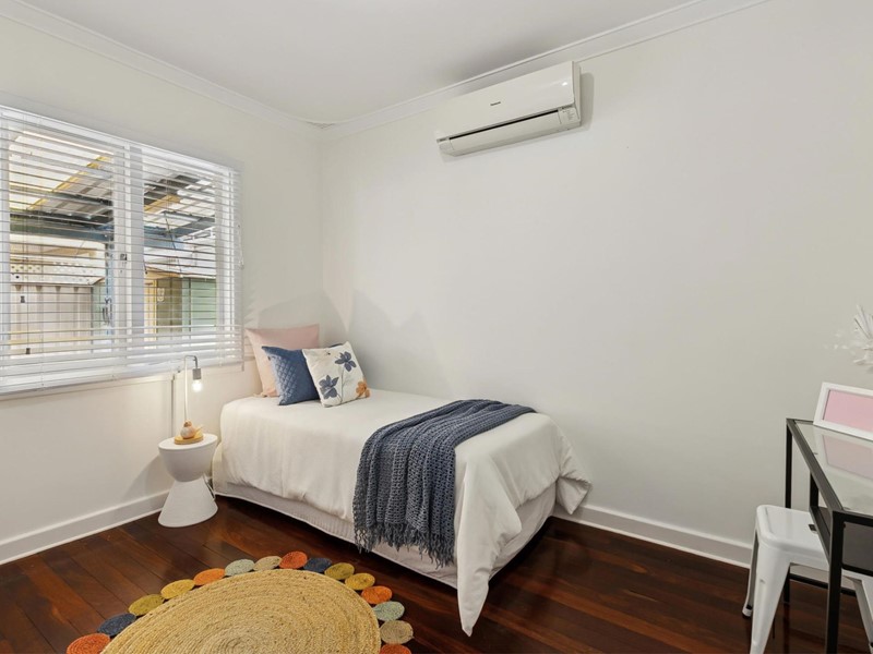 Property for sale in Morley : Passmore Real Estate