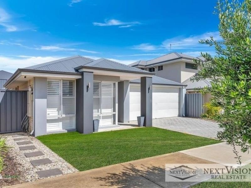 Property for sale in Hammond Park