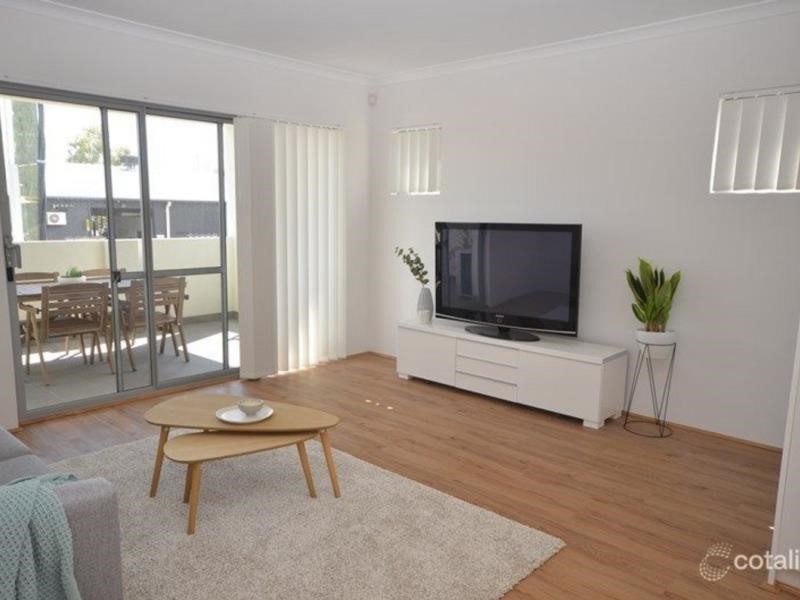 Property for sale in Bentley