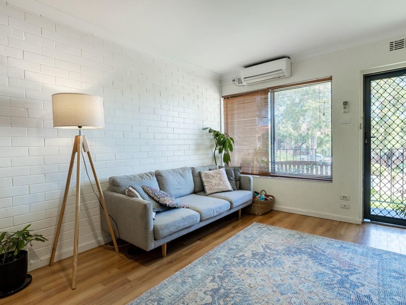 Property for sale in Scarborough : West Coast Real Estate