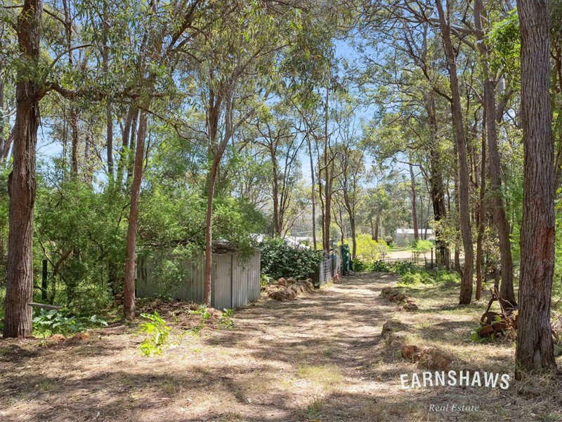 Property for sale in Sawyers Valley