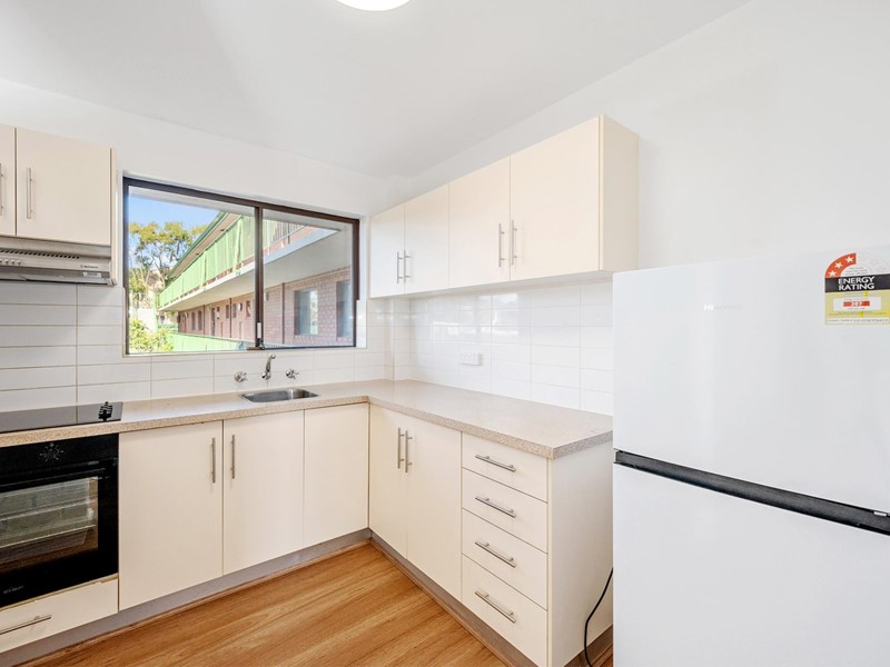 Property For Lease in Victoria Park