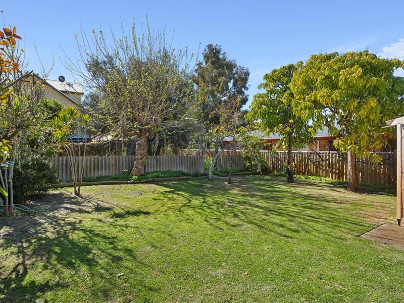 Property for sale in Inglewood : Passmore Real Estate