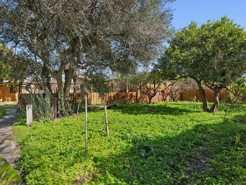 Property for sale in Inglewood : Passmore Real Estate