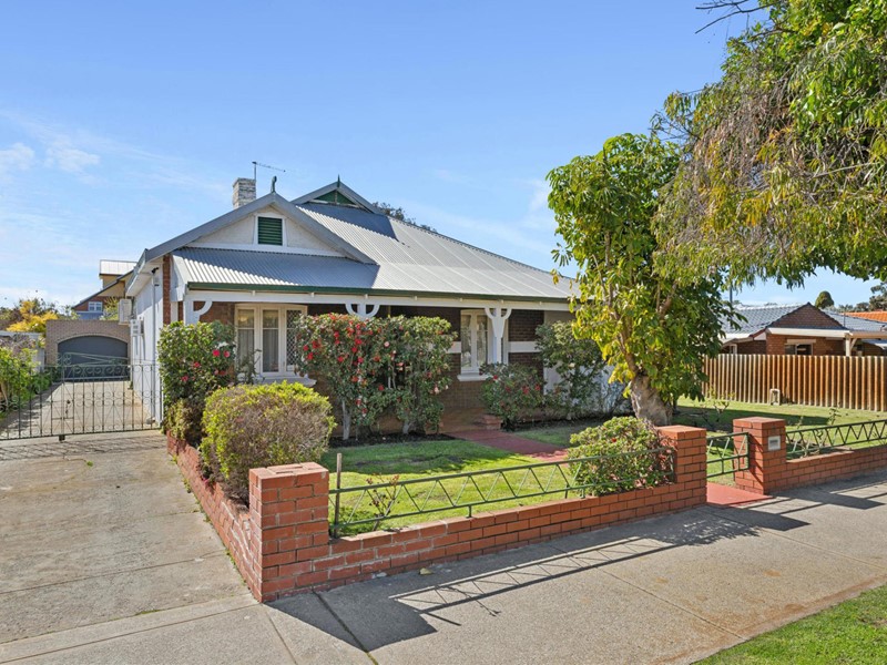 Property for sale in Inglewood : Passmore Real Estate