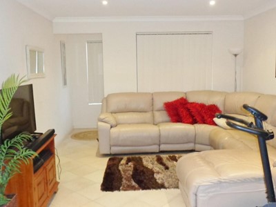 Property CURRENT in Nollamara