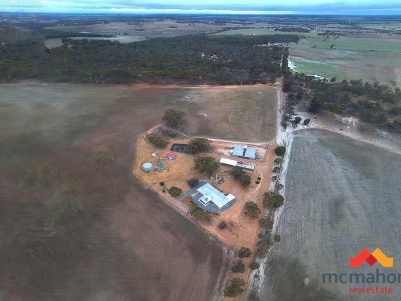 Property for sale in Boundain : McMahon Real Estate